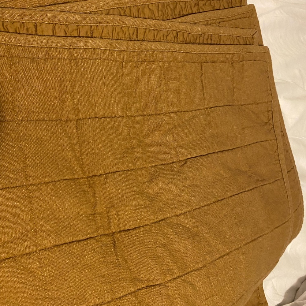 Target Casaluna warm brown king size heavy quilt and 2 standard shams.